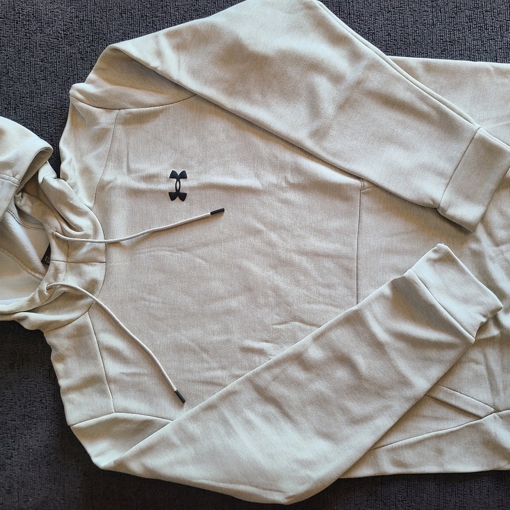 NWT - UA Twist Fleece Hoodie